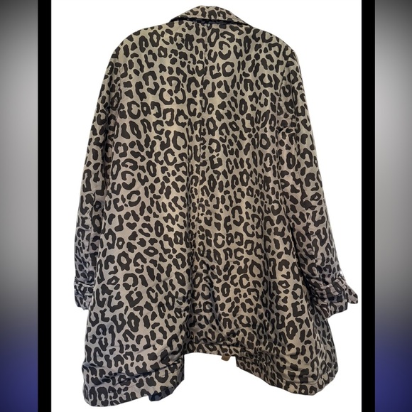 Prada 100% silk trench coat size 46 (Italy) US size XL - Picture 3 of 9